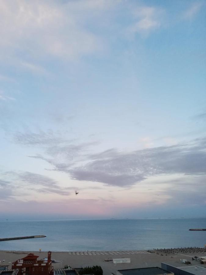 Magic Blue Sea Apartment Constanta Luaran gambar